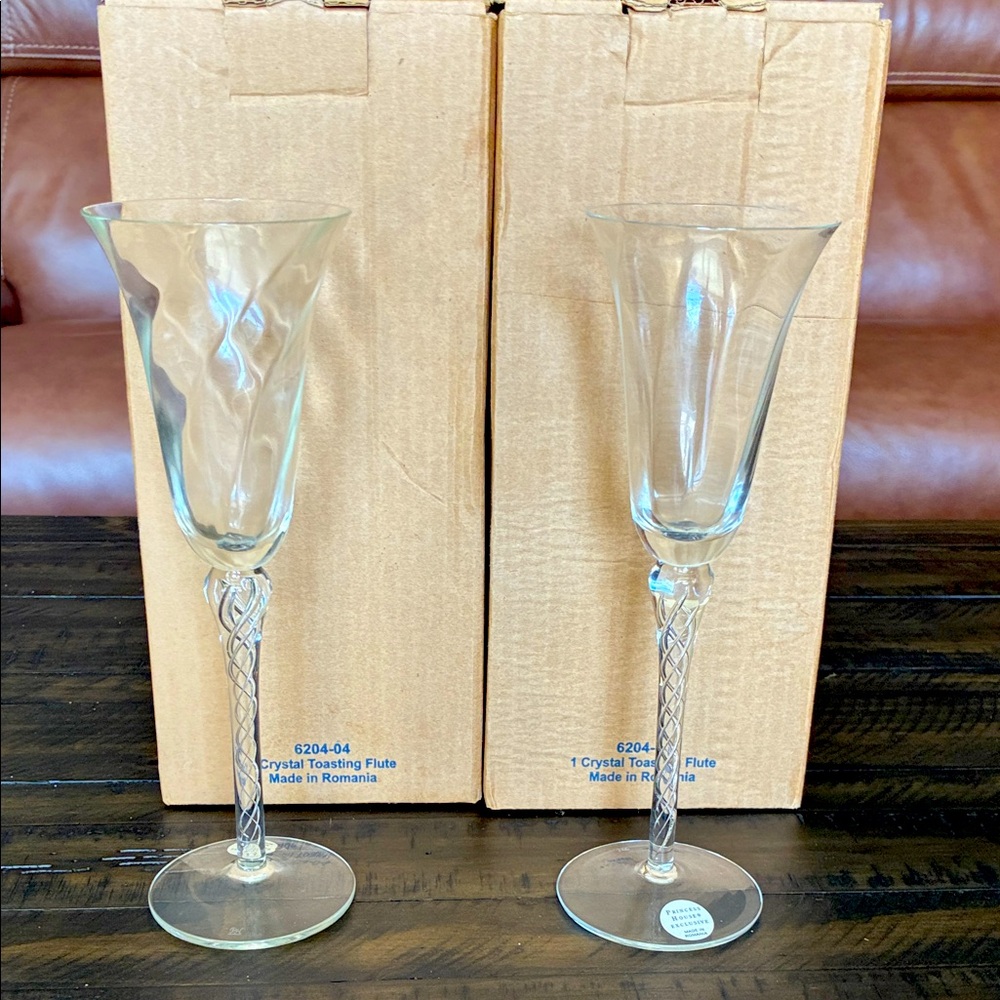 Princess House Crystal Toasting Flutes